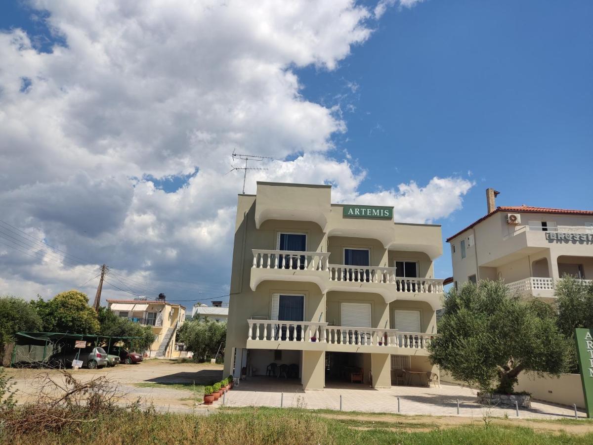 Pansion Artemis Daire Mavrovoúnion Dış mekan fotoğraf