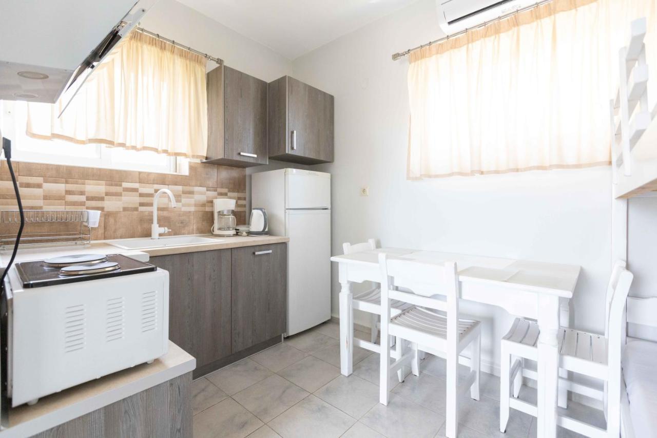 Pansion Artemis Daire Mavrovoúnion Dış mekan fotoğraf