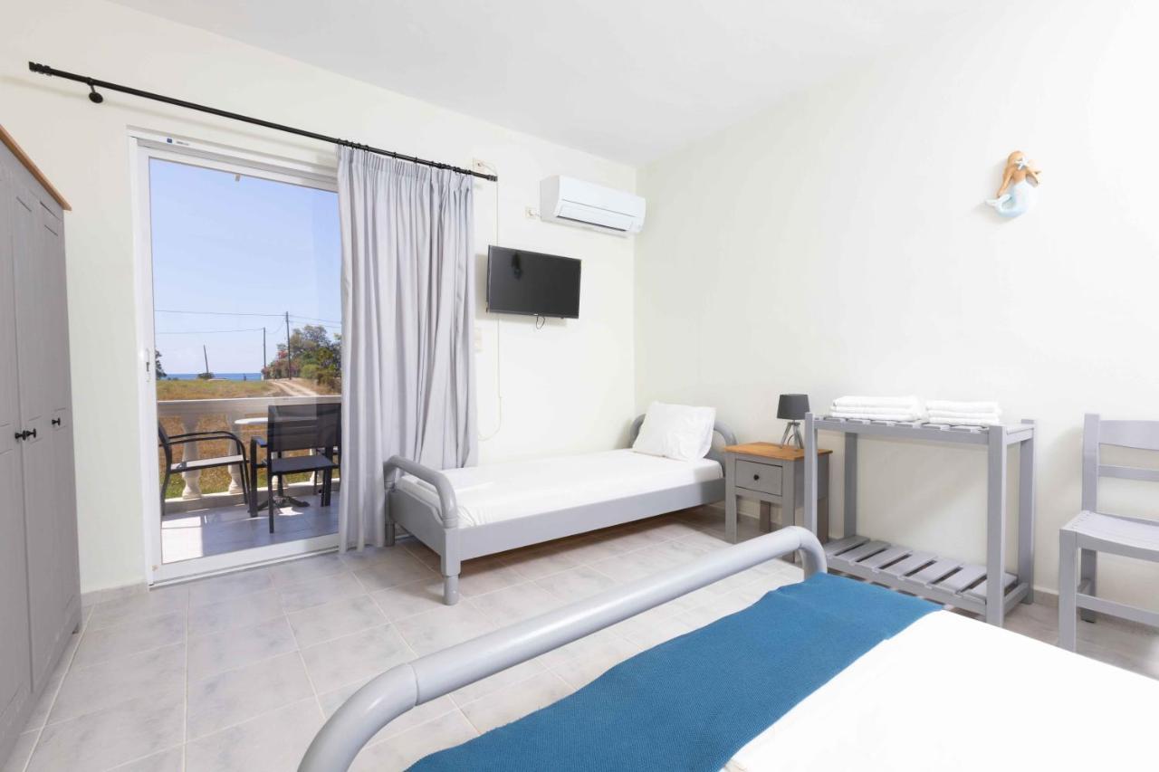 Pansion Artemis Daire Mavrovoúnion Dış mekan fotoğraf