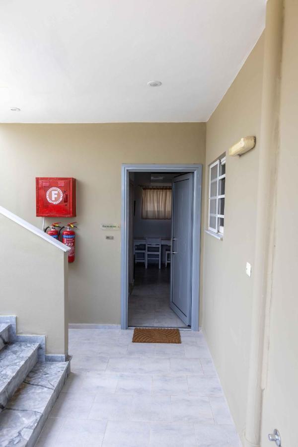 Pansion Artemis Daire Mavrovoúnion Dış mekan fotoğraf