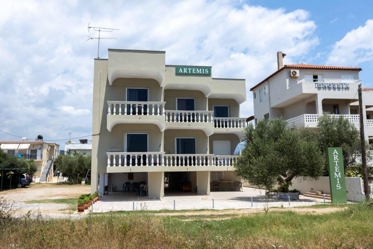 Pansion Artemis Daire Mavrovoúnion Dış mekan fotoğraf